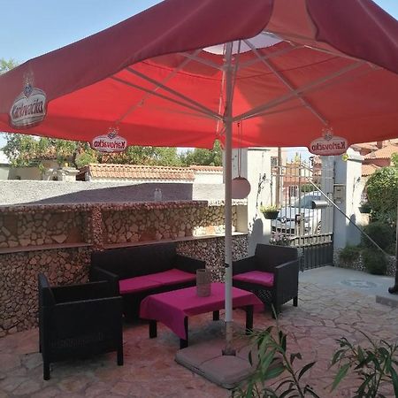 Apartman Antonija Pula Exterior foto
